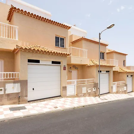 Holiday home Cozy Ek Casa Adriana