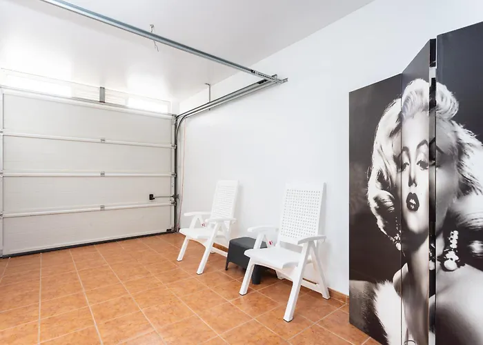 Dom wakacyjny Ek Casa Adriana Arico