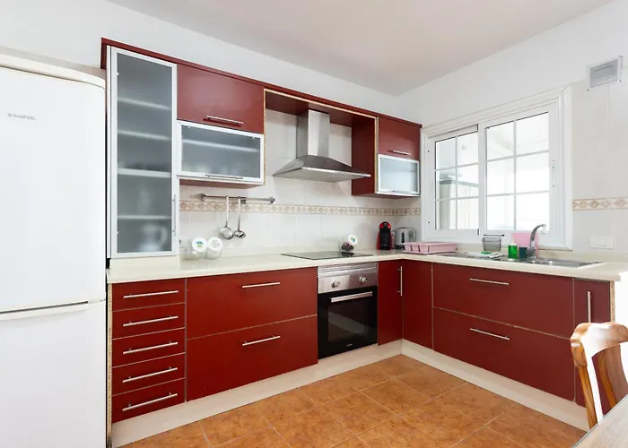 Ek Casa Adriana Arico